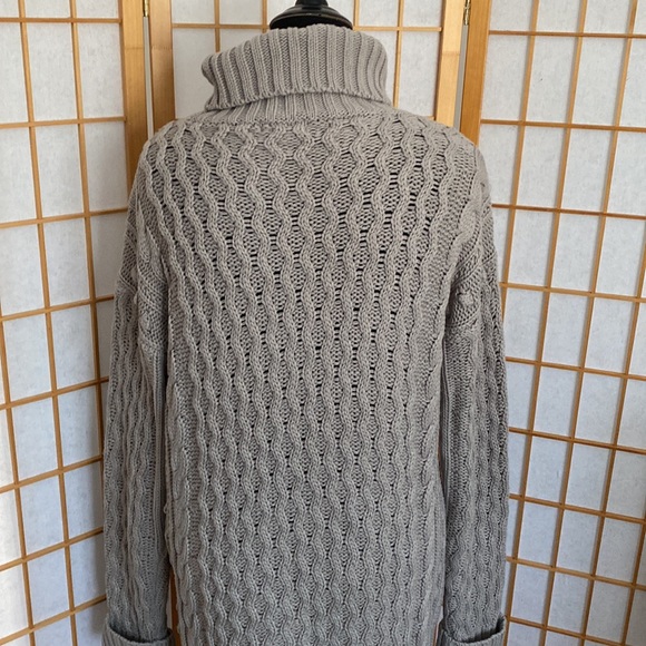 525 America Sweater Dress never worn - Picture 4 of 11